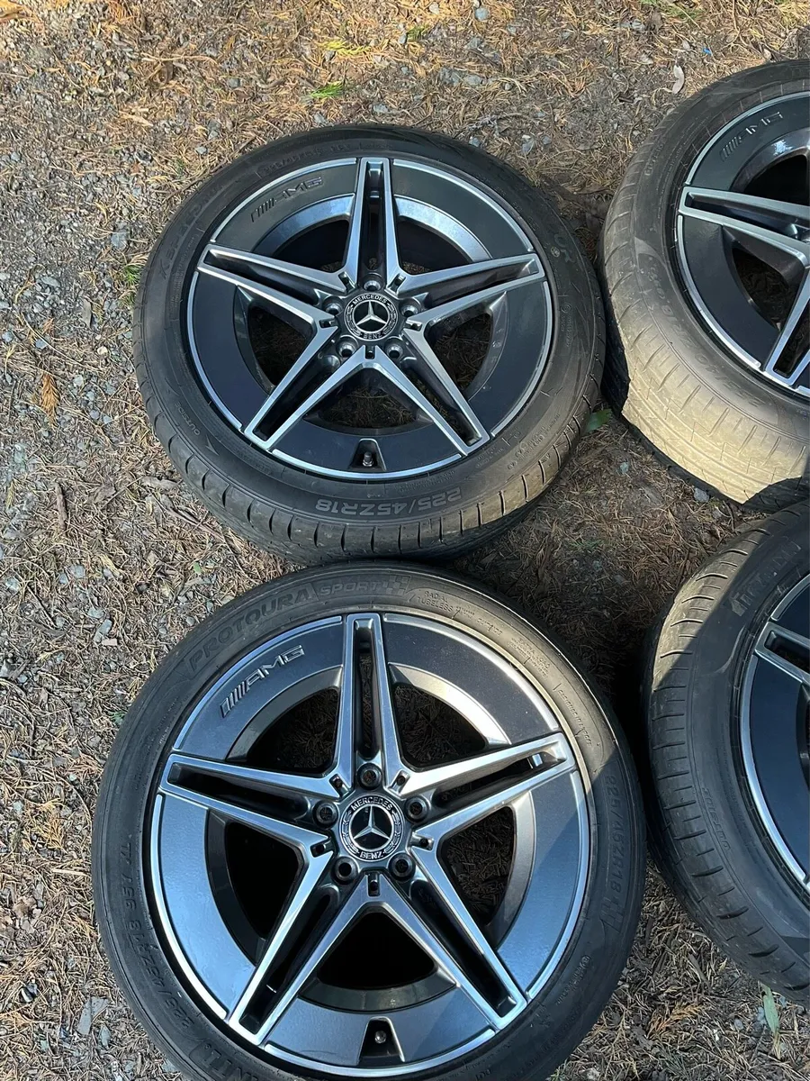 18’ Genuine Mercedes Benz Amg 5x112 alloy wheels - Image 2