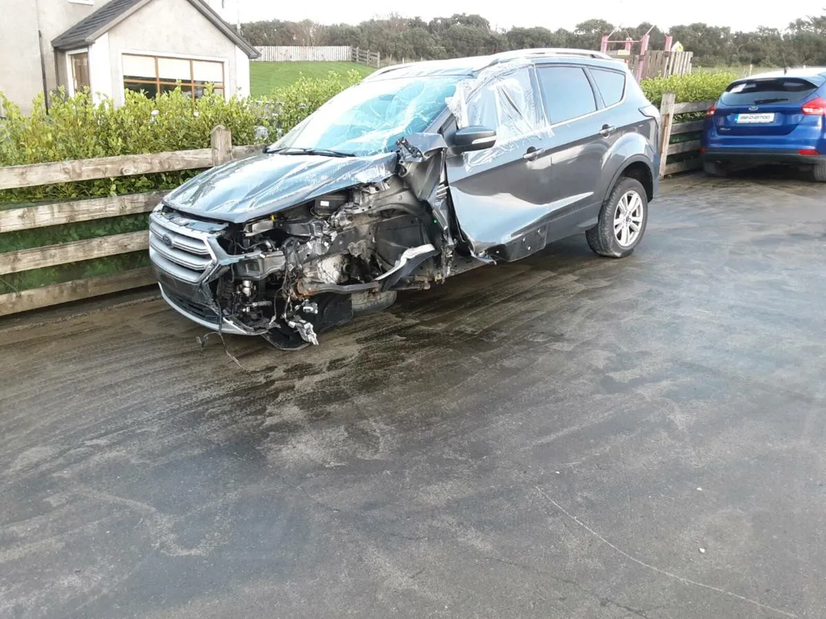 2019 ford kuga for breaking - Image 2