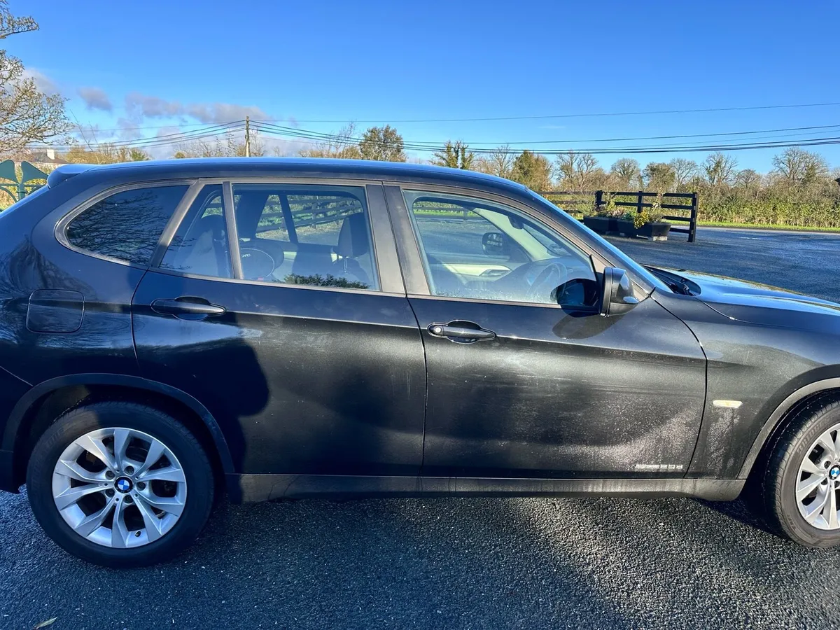 Bmw X1 - Image 4