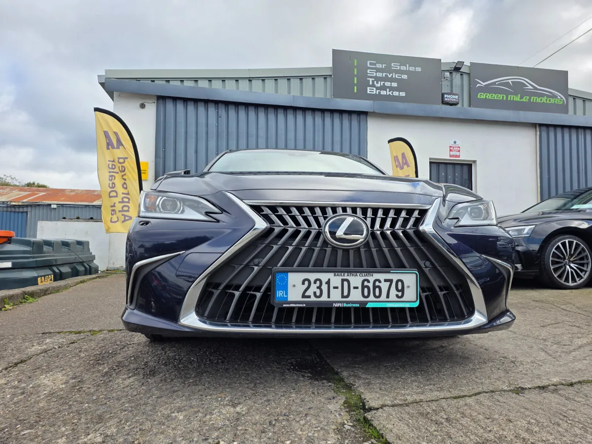 2023 LEXUS ES300H * DYNAMIC * - Image 2