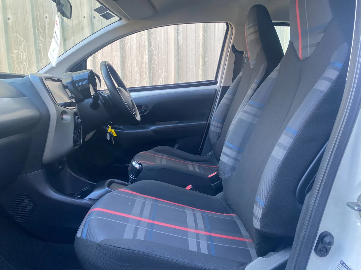 Peugeot 108 2016//AUTOMATIC//FINANCE AVAILABLE - Image 4