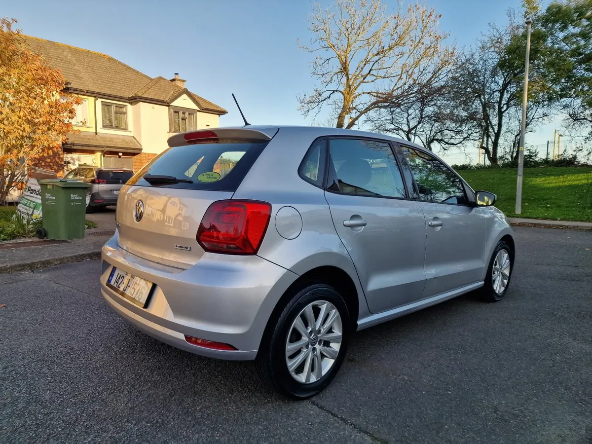 Volkswagen Polo 2014 1.0 petrol 96000km - Image 4