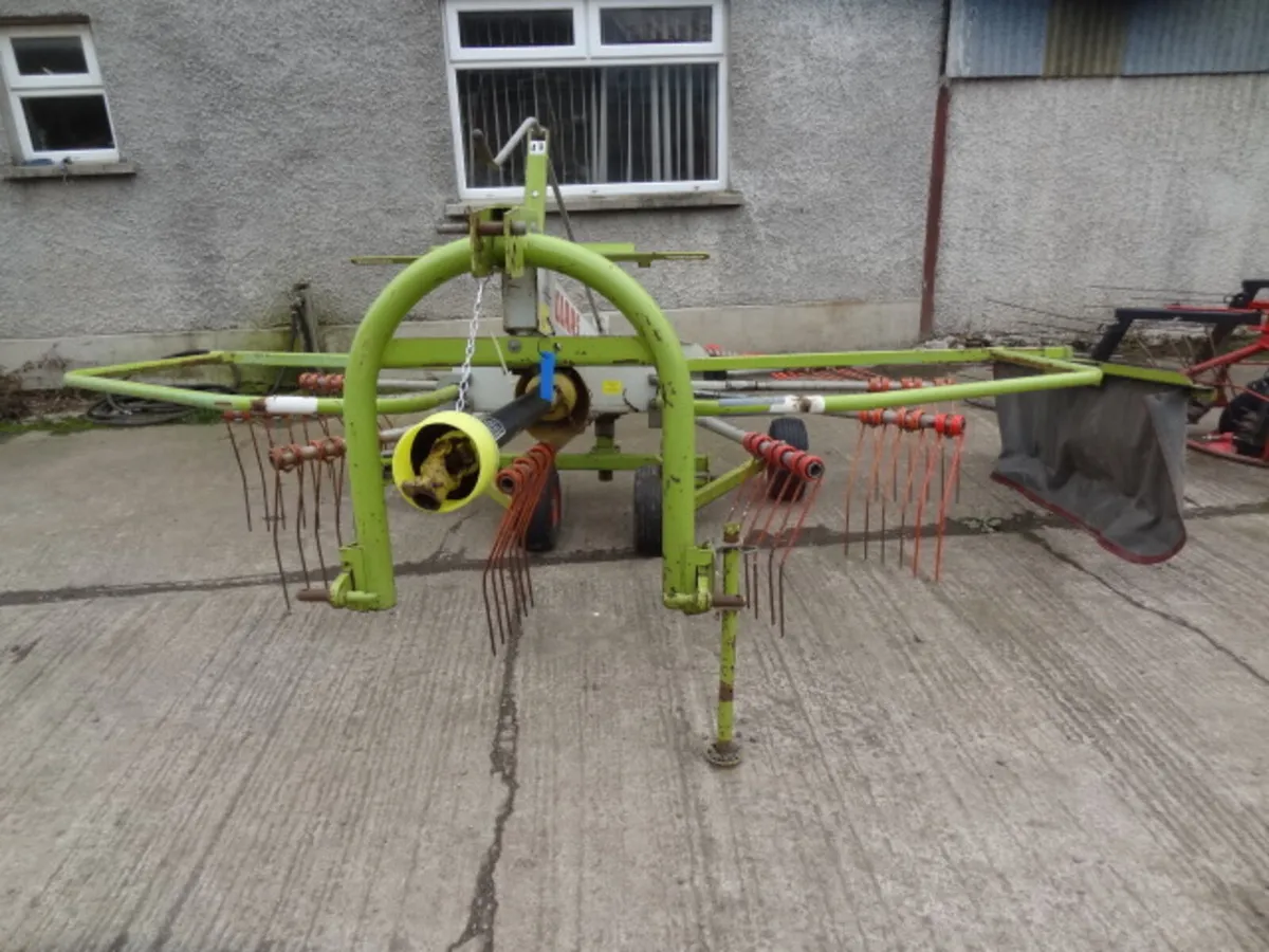 Claas Liner 350S Single Rotor Rake - Image 2