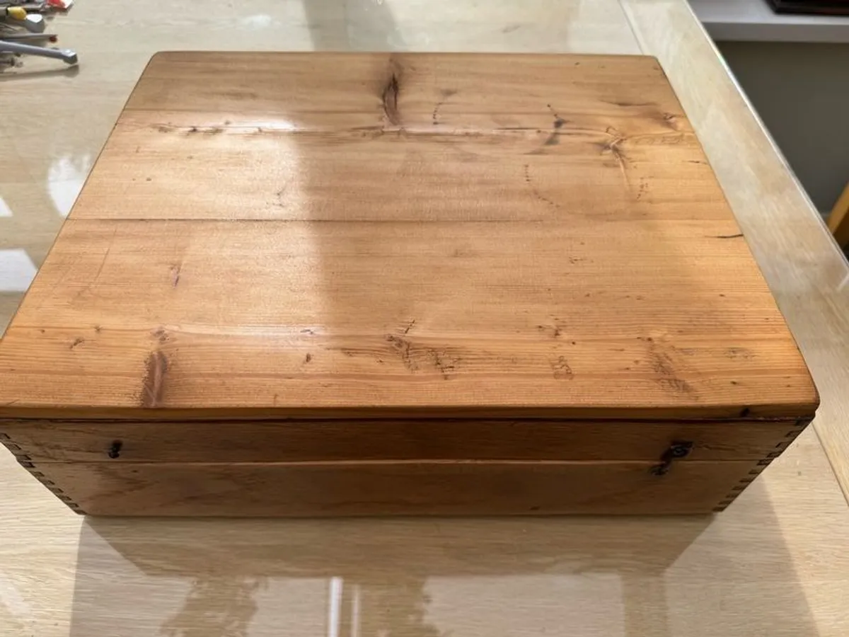 Box of 90+ Vintage Knitting and Crochet Needles - Image 2