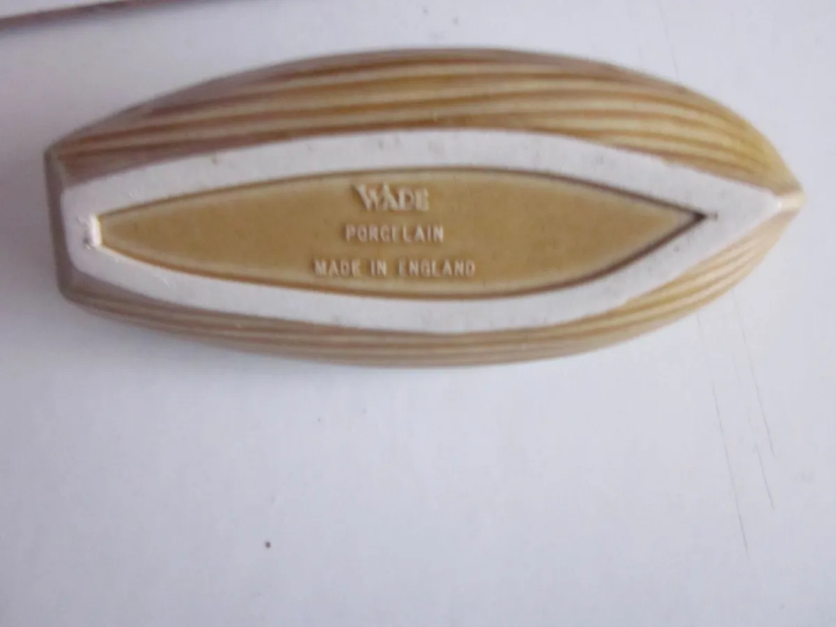 Vintage Wade Porcelain Fishing Man Asleep In Boat - Image 3