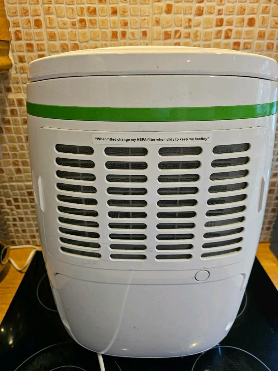 Meaco 12L Low Energy Dehumidifier - Image 2
