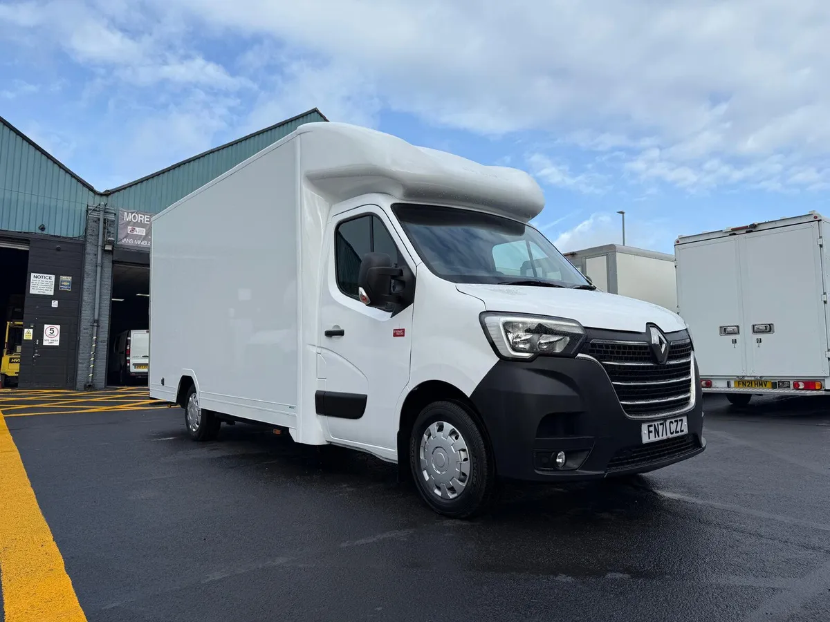 2021 RENAULT MASTER 2.3DCI BARN DOORS - Image 1