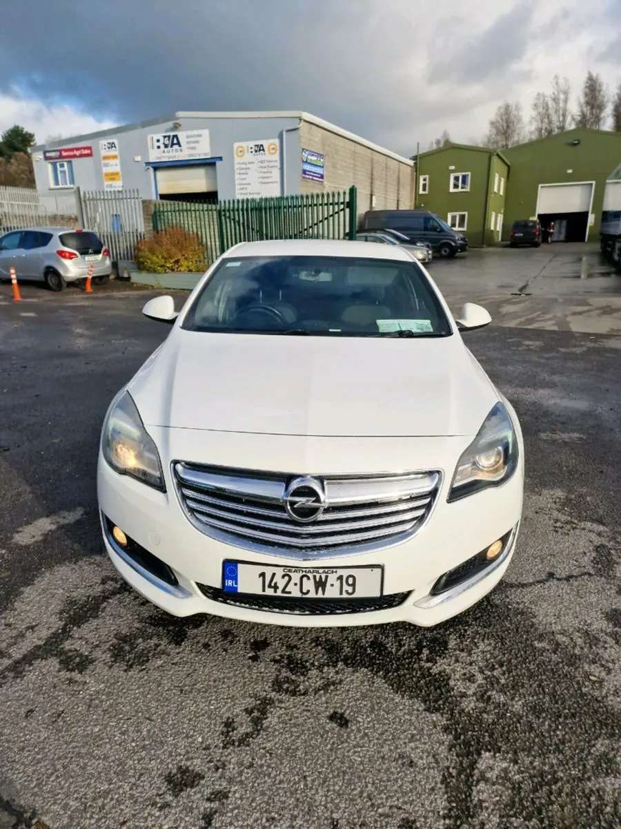 2014 Opel Insignia SRI special edition - Image 3