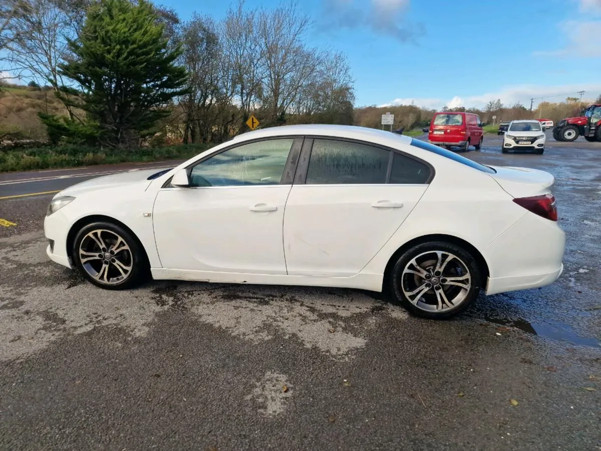 2014 Opel Insignia SRI special edition - Image 4