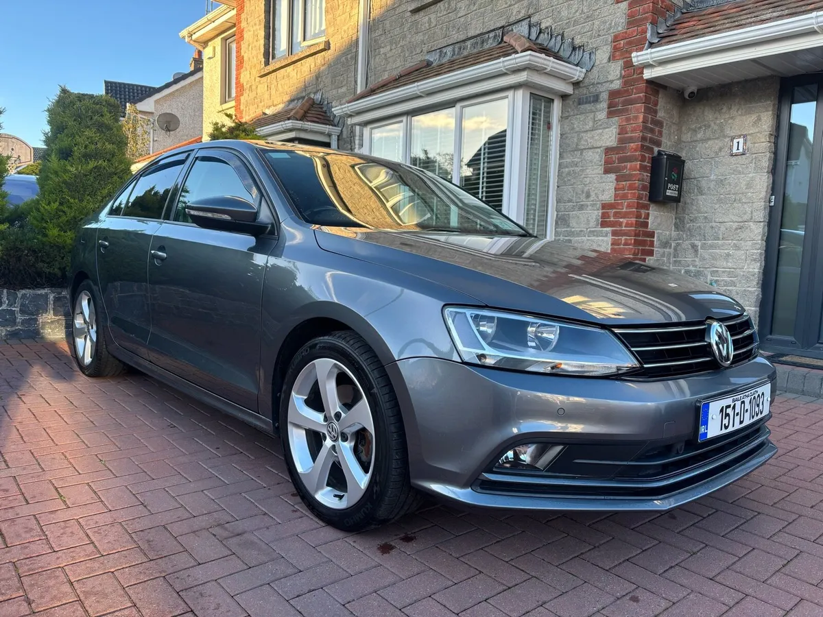 2015 MK6.5 VW Jetta *low mileage* - Image 2