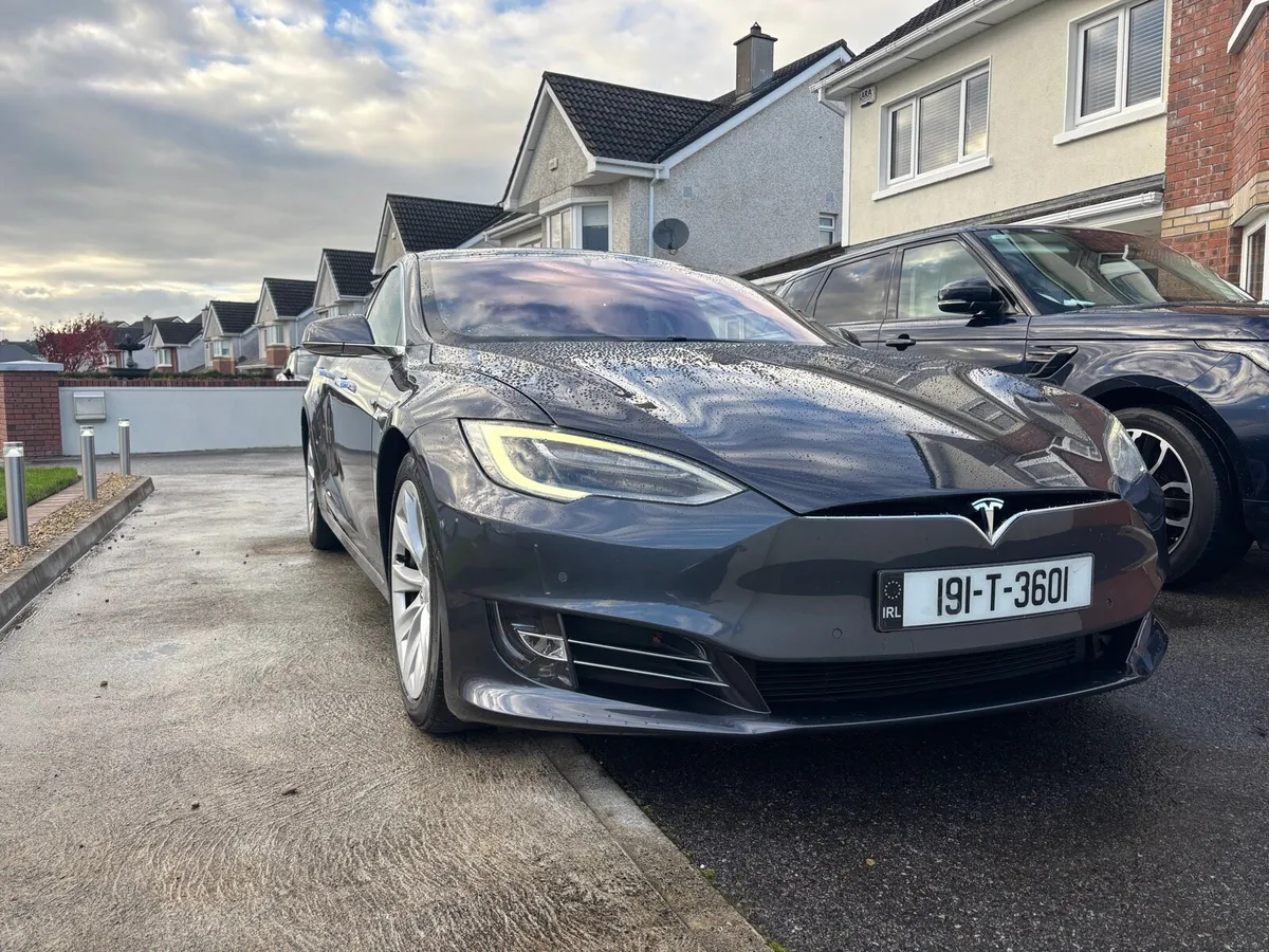 Rare Model S Performance P100D unlimited warranty - Image 2