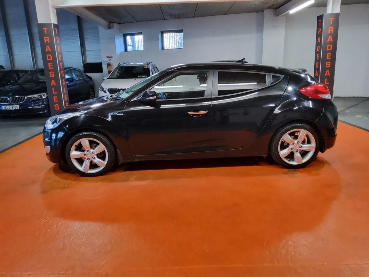 Hyundai Veloster 1.6 Petrol 3DR - Image 3