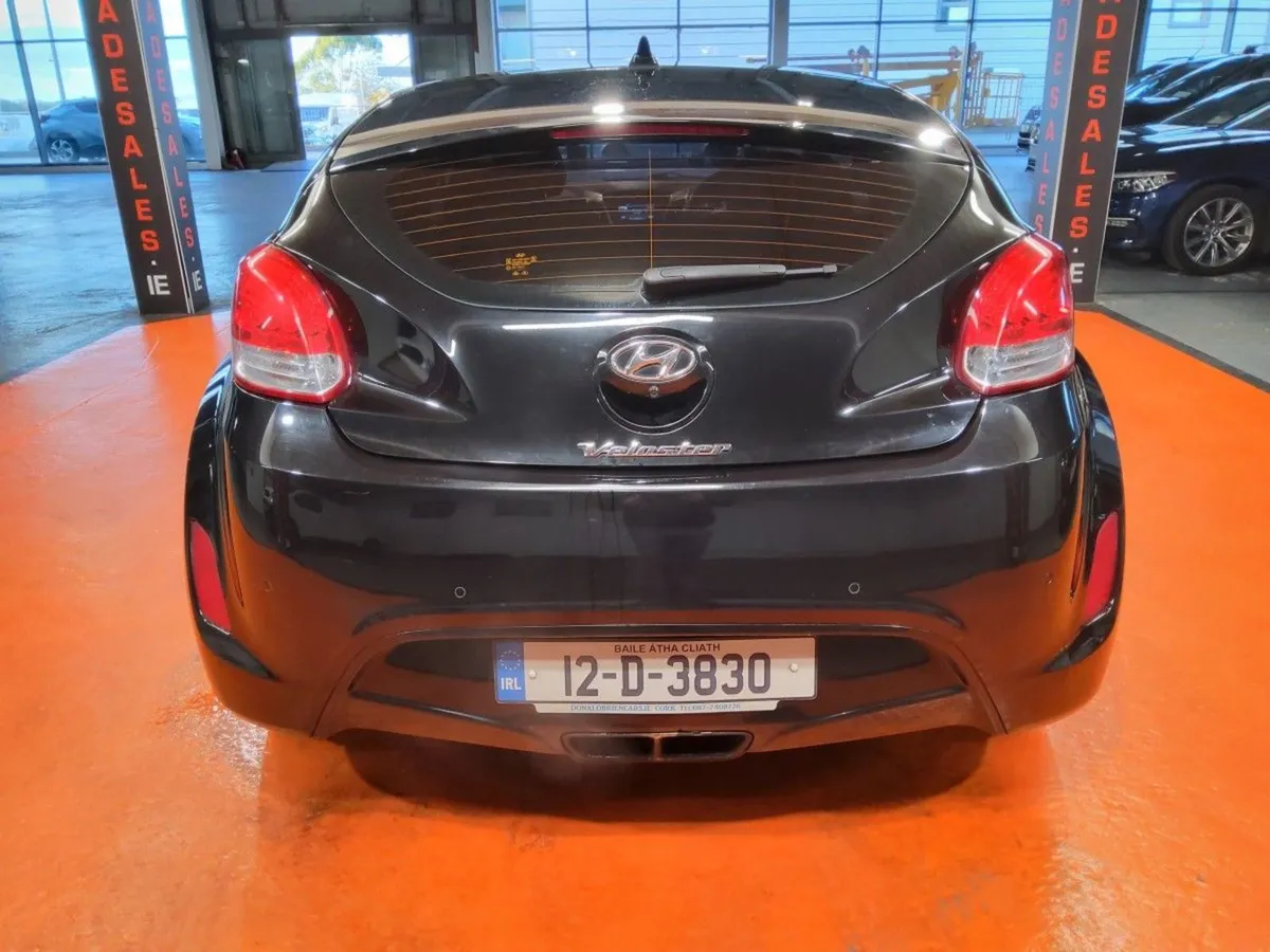 Hyundai Veloster 1.6 Petrol 3DR - Image 4