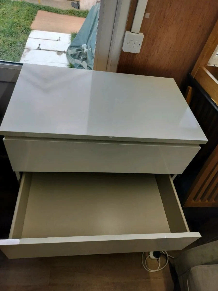 Chest of 4 drawers - Image 3