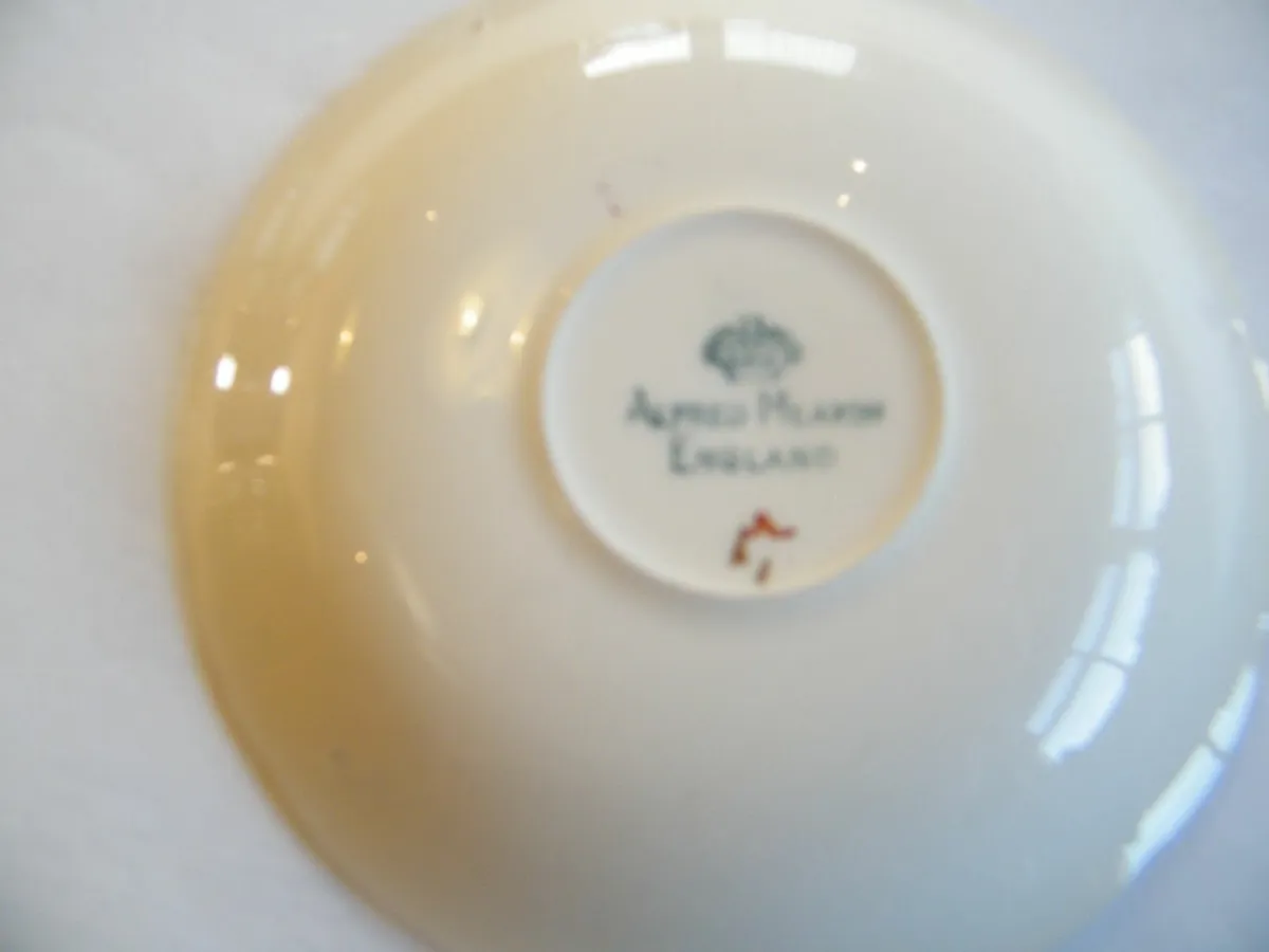 Fairy Themed Child’s Cup and Saucer. - Image 4