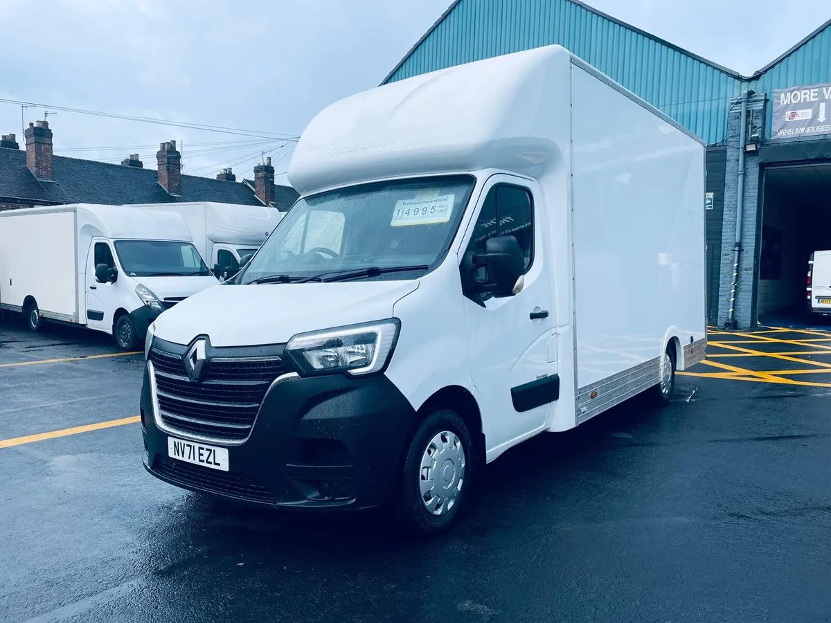 2021/71 RENAULT MASTER 2.3DCI BARN DOORS - Image 3