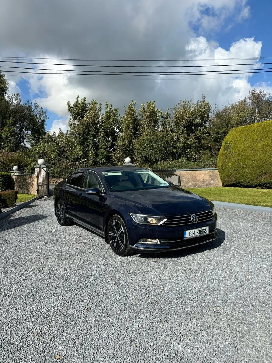 2016 Volkswagen Passat highline 2L - Image 1