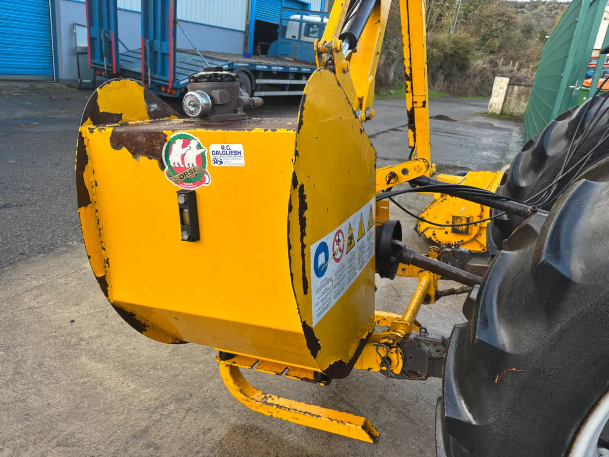 Orsi 460 Hedge Cutter - Image 4