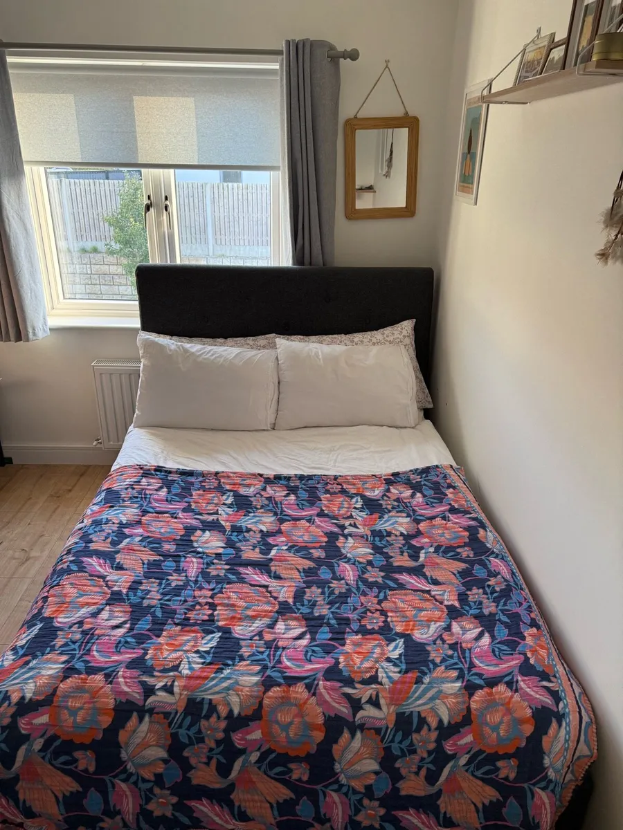 Double Bed - Image 2