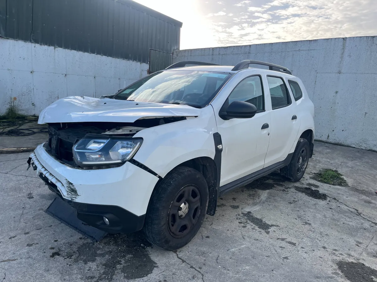 2019 Dacia Duster - Image 2