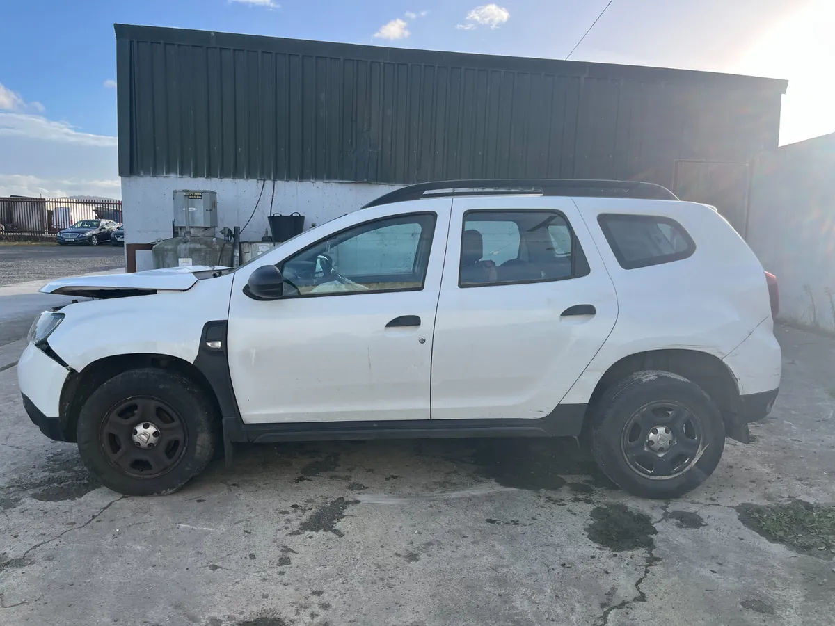 2019 Dacia Duster - Image 3