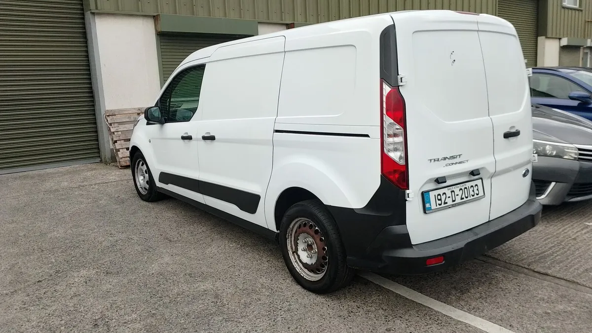 Ford Transit Connect - Image 2
