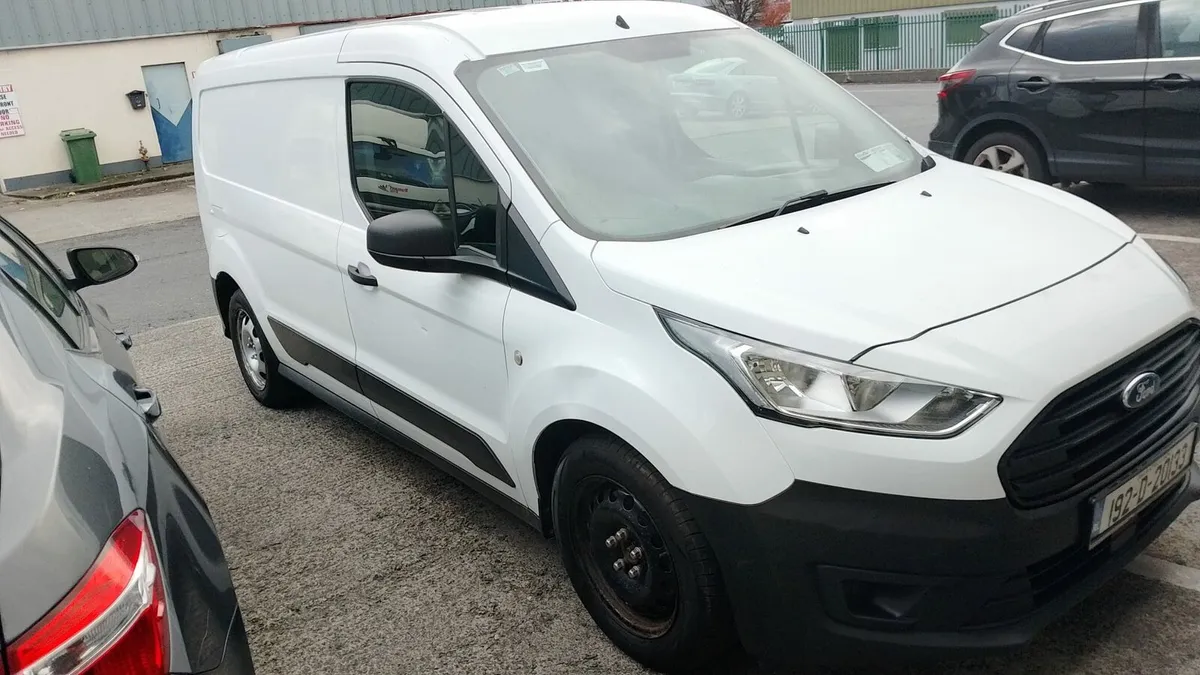 Ford Transit Connect - Image 4