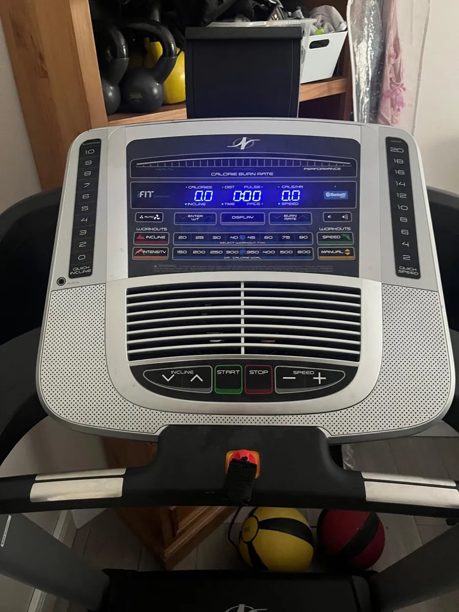 Treadmill - Image 2