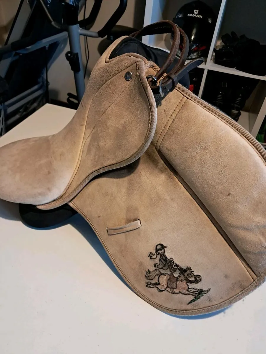 Kids saddle/shetland saddle - Image 1