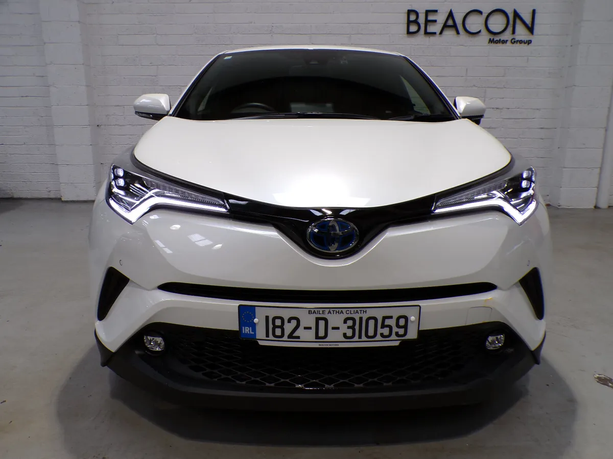2018*YES ONLY 6,000 MILES*HYBRID SPORT TOYOTA C-HR - Image 2