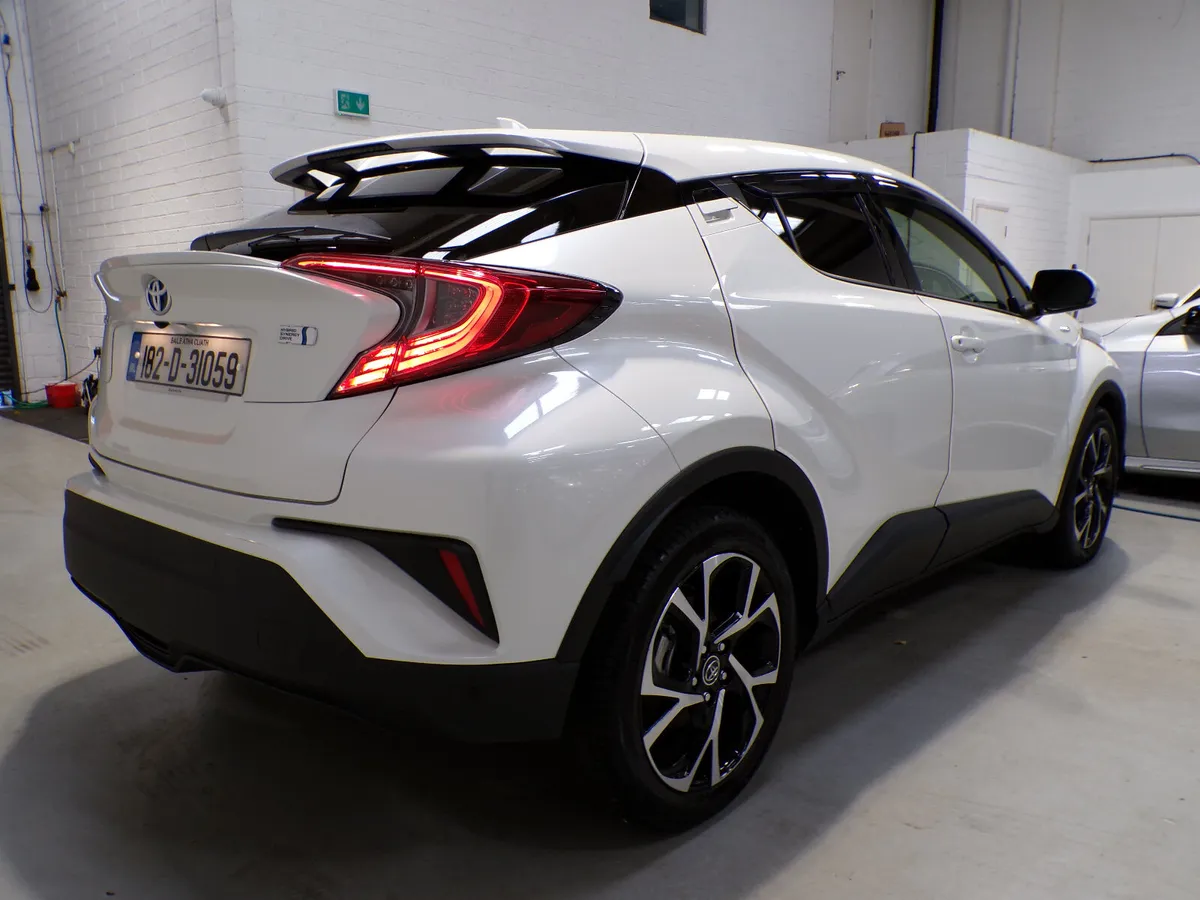 2018*YES ONLY 6,000 MILES*HYBRID SPORT TOYOTA C-HR - Image 4