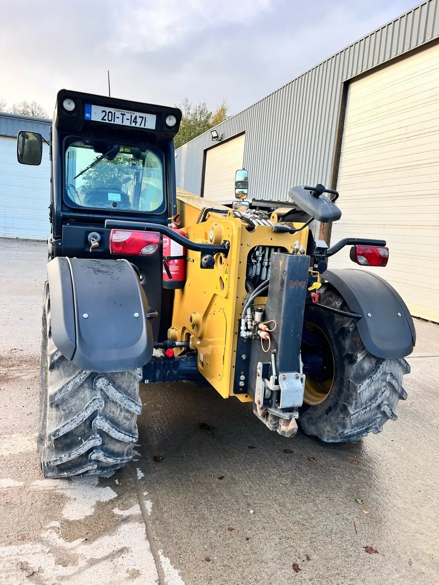 Caterpillar TH357D Telehandler - Image 3