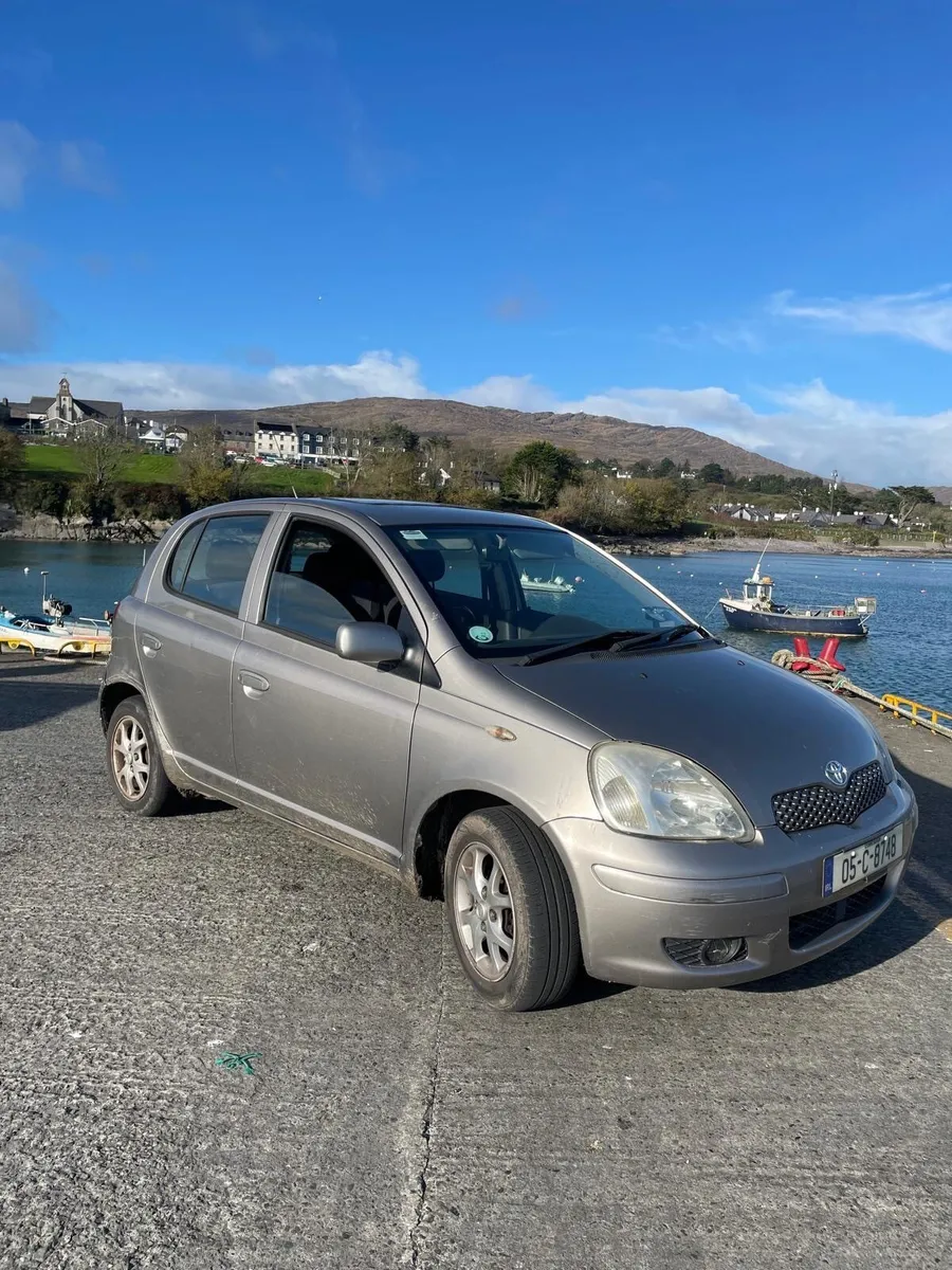 Toyota Yaris 2005 - Image 1