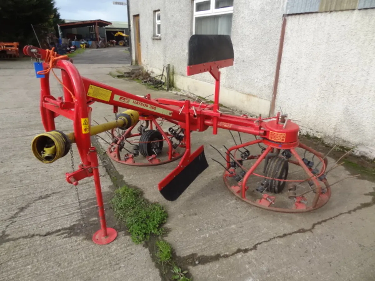 PZ 380 Extendable Haybob - Image 1