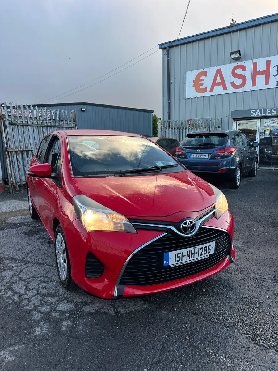 Toyota Yaris 1.0 petrol NCT TAX LOW KMS - Image 2
