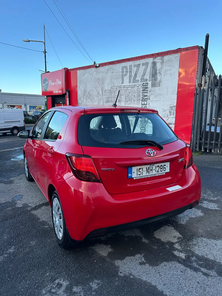 Toyota Yaris 1.0 petrol NCT TAX LOW KMS - Image 4