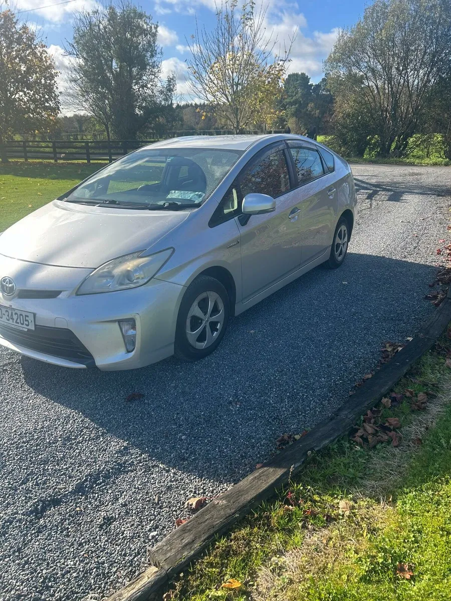 Toyota Prius - Image 4