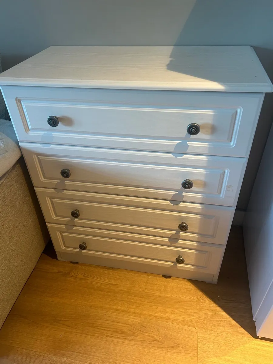 Chest of drawers - Image 3