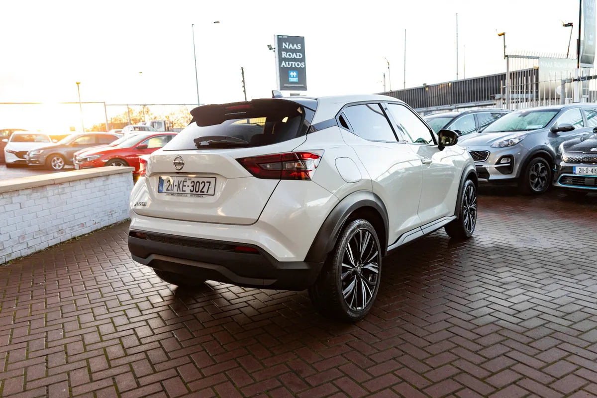 JUKE 1.0 SV PREMIUM  EDITION  5DR SUV // UPGRADED - Image 3