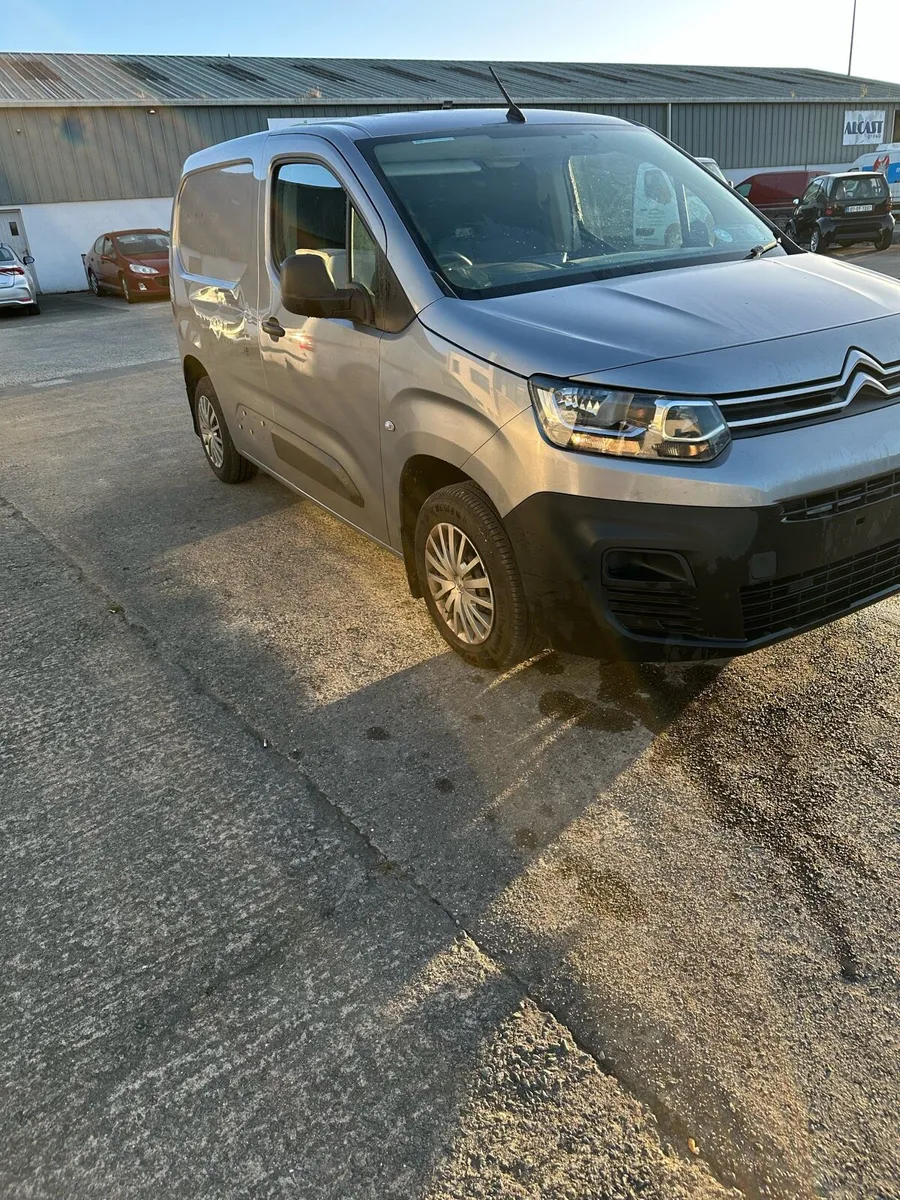 2021 Berlingo Van - Image 2