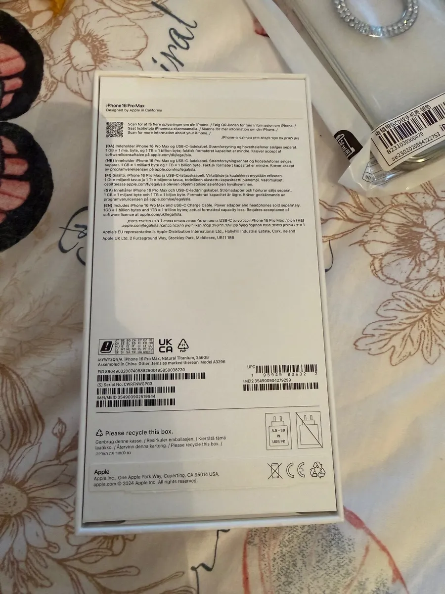 iPhone 16 pro max TITATIUM - Image 4