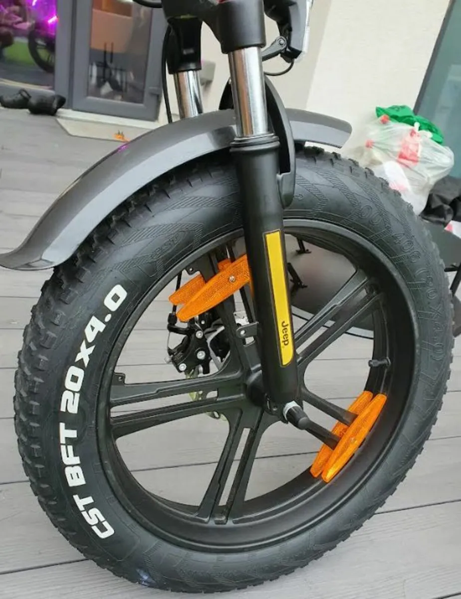 JEEP TNT-10 PRO Folding E-Bike - Image 1