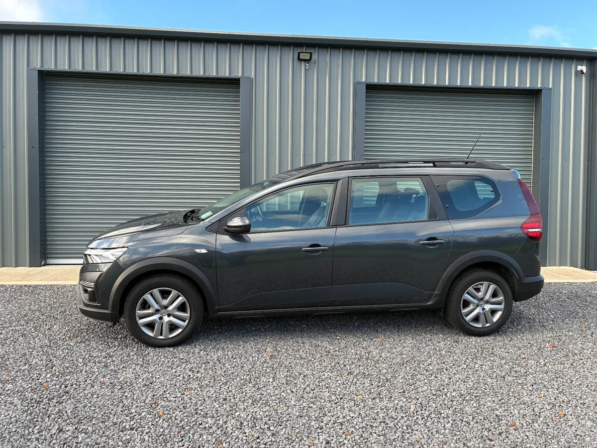 Dacia Jogger -1.0 Petrol -110 Tce - 7 Seater - Image 2