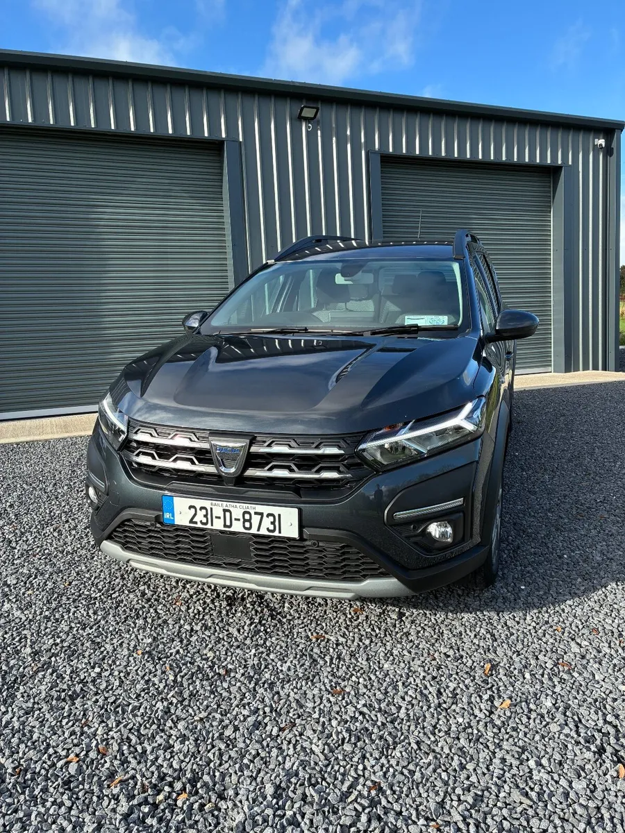 Dacia Jogger -1.0 Petrol -110 Tce - 7 Seater - Image 1