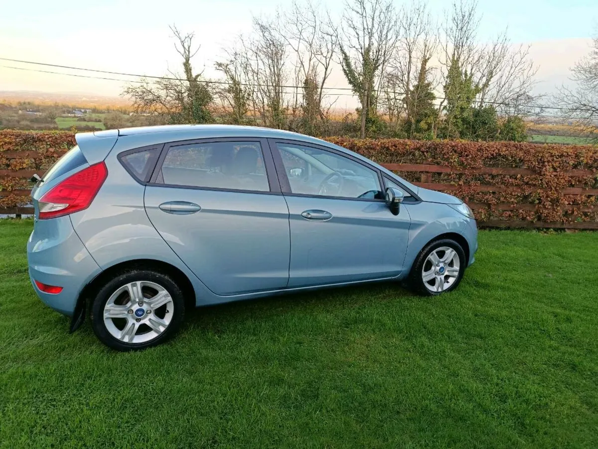 Ford fiesta 2010 NCT 09/26 tax 09/26 - Image 2
