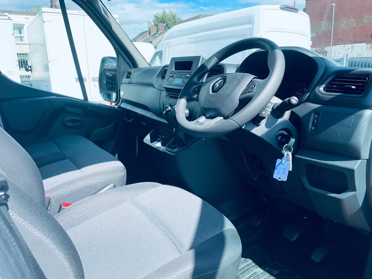 2023/73 RENAULT MASTER 2.3DCI SINGLE DOOR - Image 1