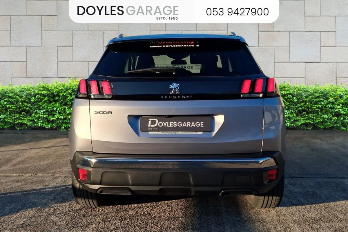 Peugeot 3008 Allure 1.5 Blue HDi Diesel 130bhp - Image 3