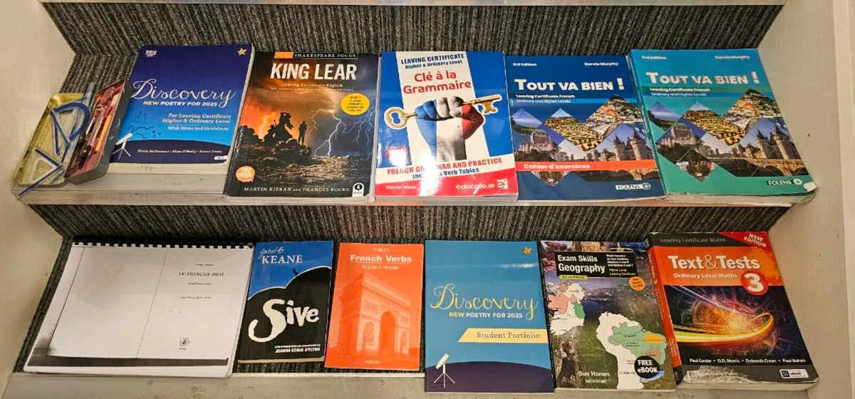 School books - Image 3