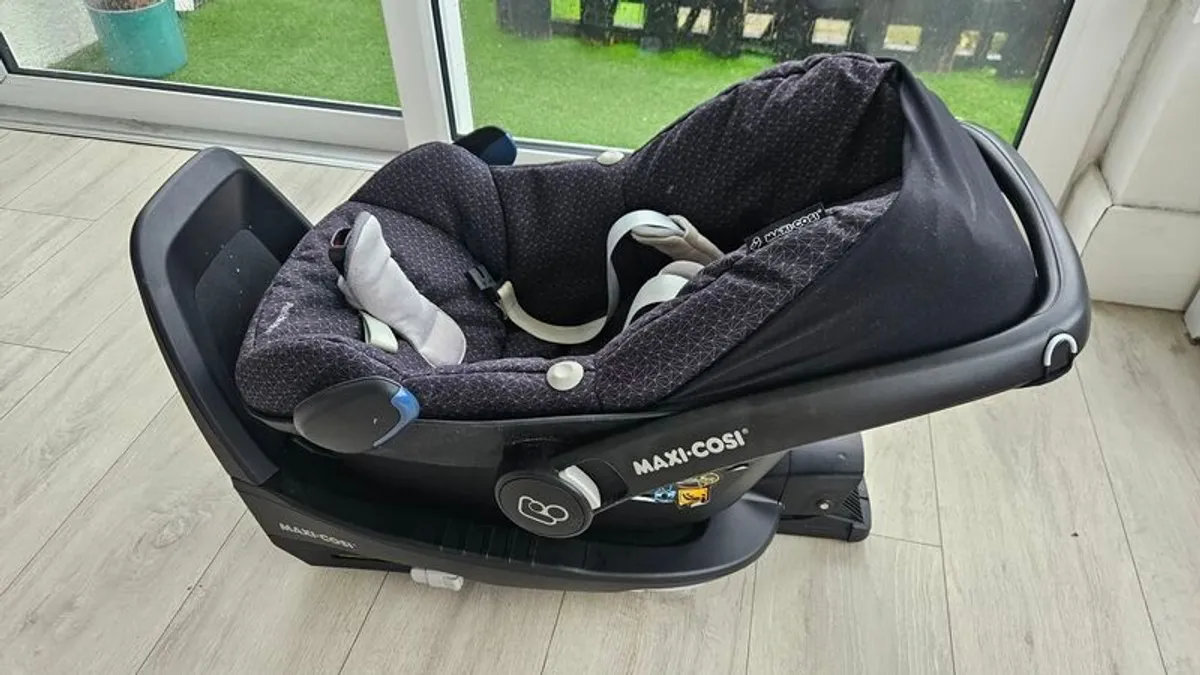 Maxi-cosi Family Fix 2 - Image 2