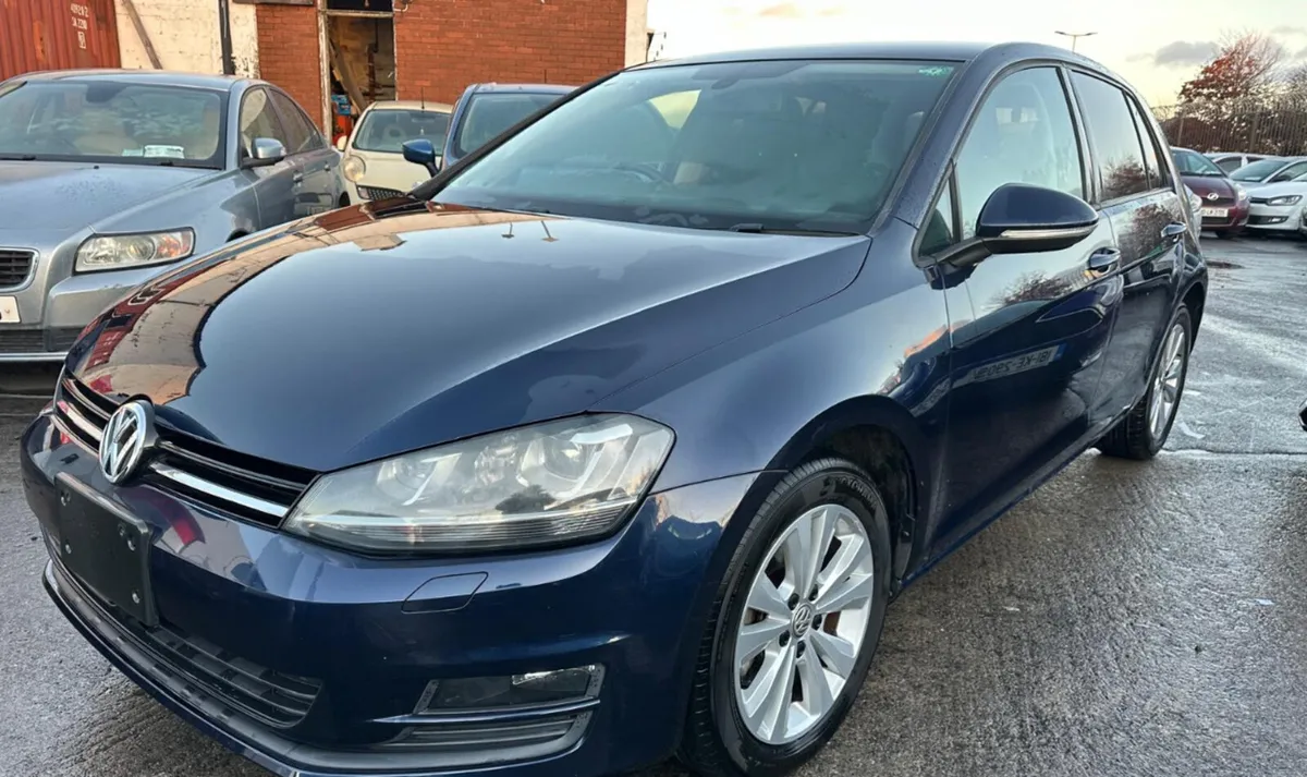 VOLKSWAGEN GOLF 1.2 TSI AUTO 2013/ Warranty - Image 2